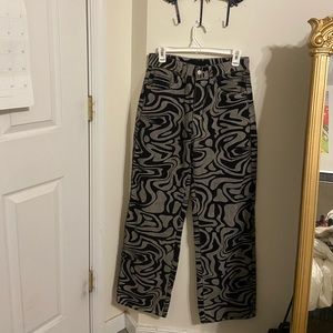 black swirl mom jeans!